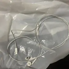 Lightningコネクタ インイヤー型イヤフォン ホワイト