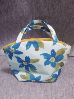 シビラ　花柄トートバッグのサムネイル