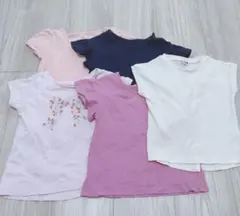 ユニクロ　tシャツのサムネイル