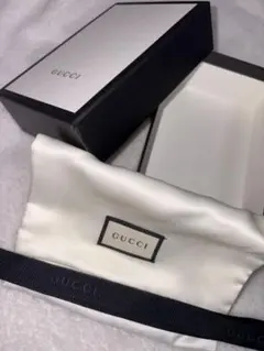 【空き箱】GUCCI ギフトボックスとサテンポーチセット