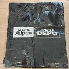 adidas ブラック Tシャツ ロゴ入り