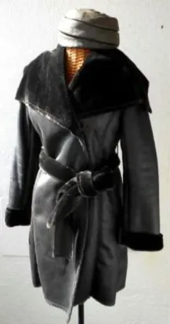 底値 お値下げ！2700円 新品軽くて暖かフェイクファームートン/ダークブラウン