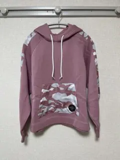 Under Armour ピンク 迷彩ポケット パーカー L