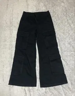 カーゴパンツ