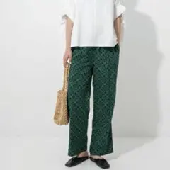 LAVEANGE ボタニカル柄イージーパンツ ネイビー＆グリーン　M