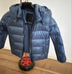 ブルー フード付きダウンジャケット
