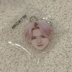 treasure ヨシ　顔アクキー