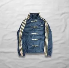 Item thumbnail for item 682af266-b996-4f4d-8393-ccf91a2a6ddb