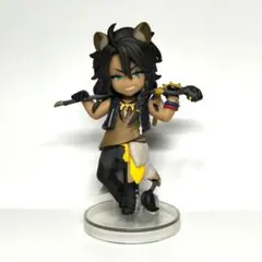 ツイステ　デフォルメフィギュア　レオナ
