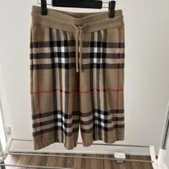バーバリー　ロンドン　ノヴァチェック　パンツのサムネイル