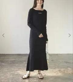 ノーブル　デコルテオープンニットワンピース　ブラック