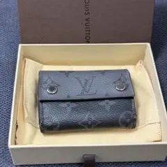 ルイヴィトン モノグラム エクリプス チェーン コンパクト ウォレット