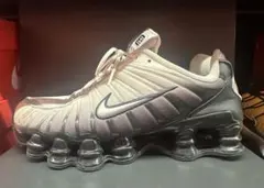 ［海外限定品］NIKE Shox TL ホワイト/ブラック 値下げ ⭕️