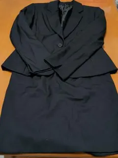 黒 シングルボタン スーツ１回のみ使用