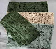 ハンドメイド　ベスト3着　マフラー1セット