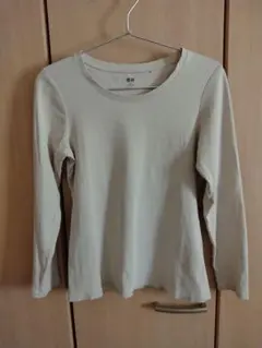 UNIQLO 長袖Tシャツ M ベージュ