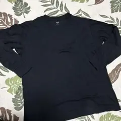 ユニクロ 長袖カットソー