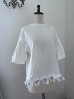【美品】MUVEIL ミュベール　裾リボンカットソー 半袖 Tシャツのサムネイル