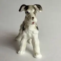 ロイヤルコペンハーゲン 犬のフィギュリン - メルカリ