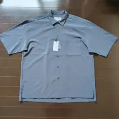 JUNRED 半袖シャツ グレー Lサイズのサムネイル