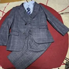 グレーチェック柄　 男の子スーツ5点セット　 入学式、卒園式　130cm