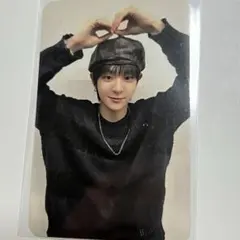 Item thumbnail for item adc92e66-146f-4995-a7ac-3db3cfd4f723