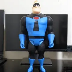 リボルテック Mr.インクレディブル incredibleフィギュア 海洋堂 リボルテック Mr.インクレディブル incredibleフィギュア 海洋堂