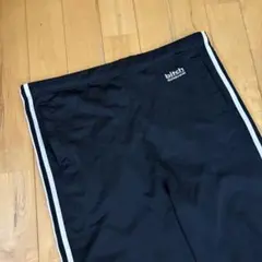 Item thumbnail for item 5652cfa6-2c29-4bb5-b623-749cb784b16d