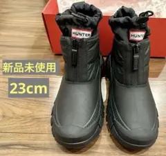 【新品未使用】HUNTER イントレピッド ジップ アンクル スノーブーツ BK