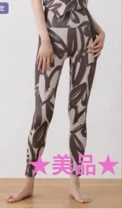 SUKALA】ハートプリントサイドギャザーレギンス S - メルカリ