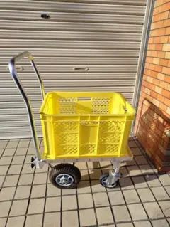 50ℓコンテナ用樹脂製 台車 4輪自在キャスター付き5台まとめての出品 