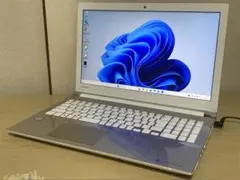 東芝 Dynabook T65/CG Win11 i7 SSD