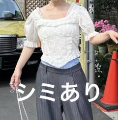 Alley Tokyo フリルブラウス パフスリーブ レースアップ シミありのサムネイル