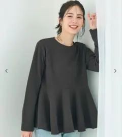 新品 未使用 タグ付き 試着のみ coca エンボス長袖裾フレアトップス