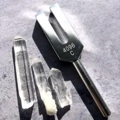 【一点のみ！最強浄化】クリスタルチューナー　音叉　レムリアンシードクリスタル