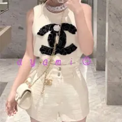 CHANEL シャネル　ロゴタンクトップのサムネイル