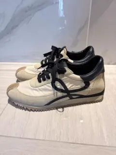 LOEWE スニーカー ベージュ/ブラックのサムネイル