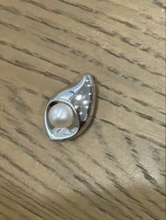TASAKI タサキパールデザイン シルバーカラー チャーム ペンダントトップのサムネイル