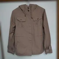 ベージュ フード付きジャケット