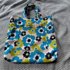 Item thumbnail for item 2922edc5-76f9-429d-a697-31ec1772420a