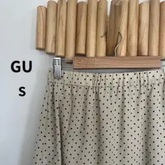 ジーユー【S】ドットプリントアシンメトリーティアードスカートQ