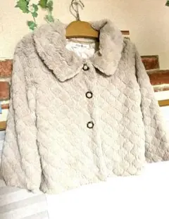 First Revue ライトベージュ フェイクファー　ショートコート