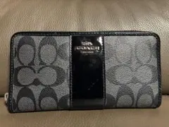 COACH シグネチャー ラウンドファスナー 長財布