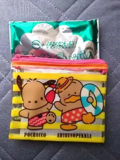 スシローコラボ　ポチャッコ✕あひるのペックル ビニールポーチ♫