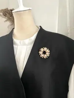 【新品】パールブローチ Pearl plant 北欧雑貨　卒業式　入学式