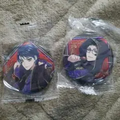 ツイステ　缶バッジ　トレイ　デュース　式典服