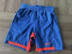 【中古】NIKEサッカー ハーフパンツ 140のサムネイル
