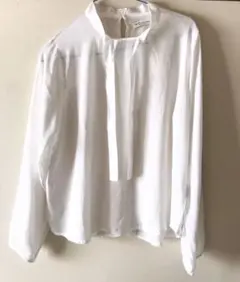 新品・タグ付き！earth music&ecology ボウタイブラウス　M