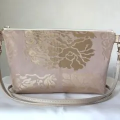 Item thumbnail for item 815af3e5-3d48-43d1-8800-0c4cd6ba38d1