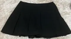 ユニクロ スカート 黒 Sサイズのサムネイル